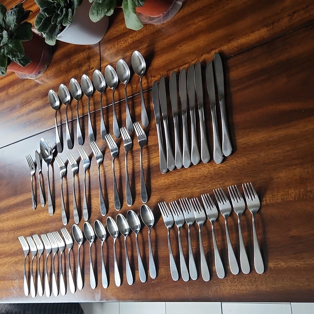 Vintage Rogers Co Stainless China Flatware 48 Pieces